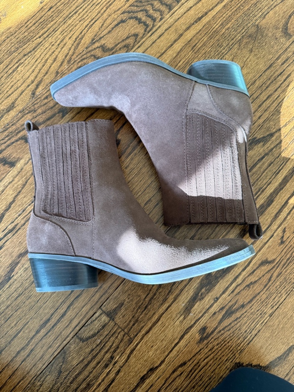 Dolce Vita Faint Brown Suede Ankle Boots - Picture 2 of 5